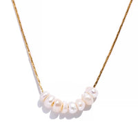 Collier Laura
