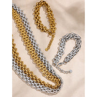 Collier Lohann